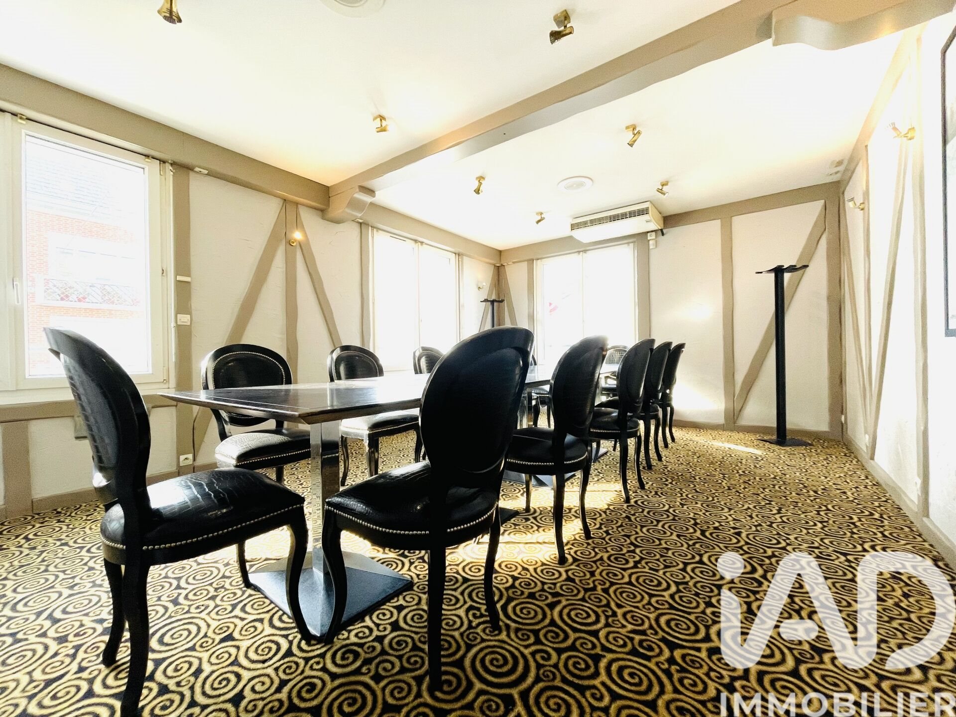 Maison à vendre, 570m², Calais