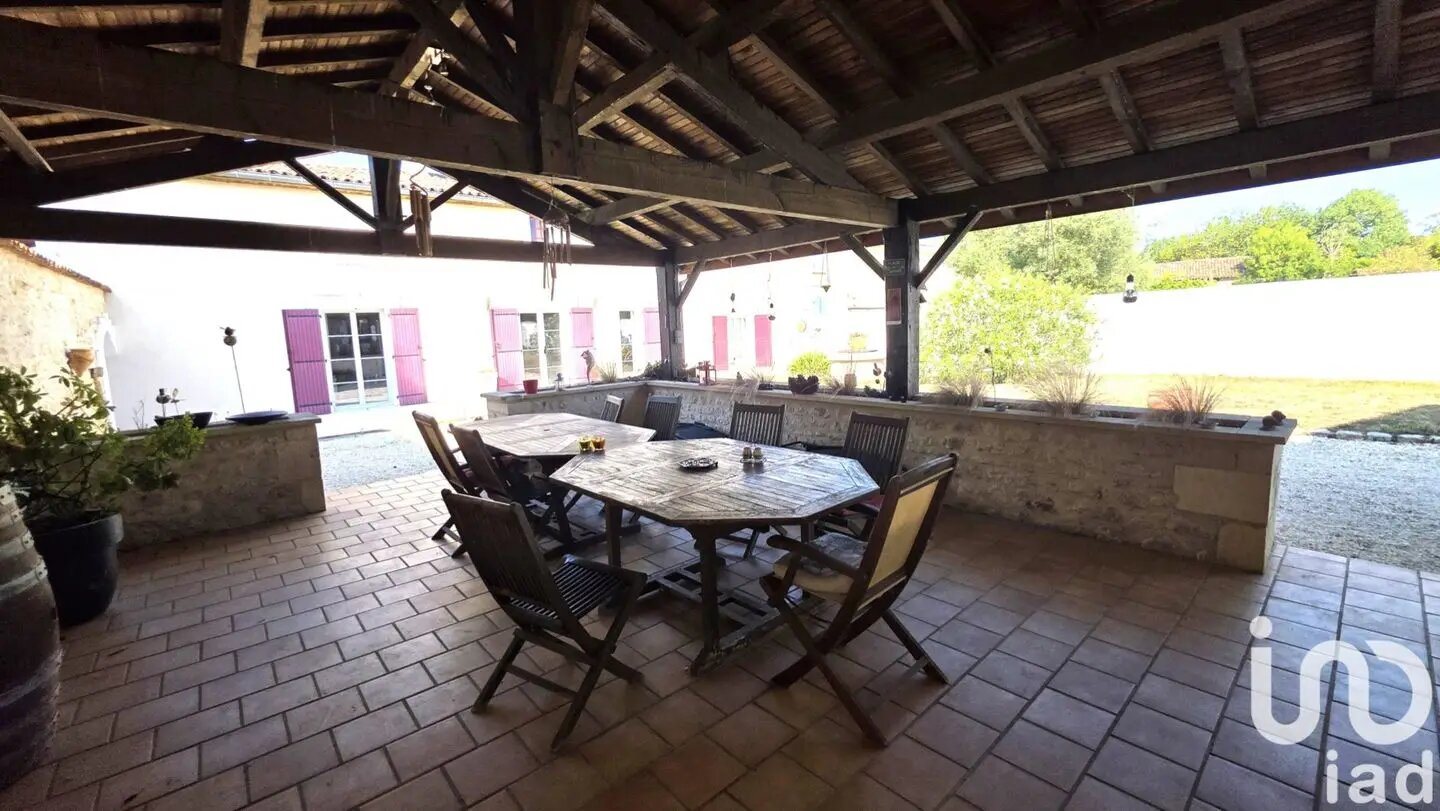 Maison à vendre, 283m², Montendre