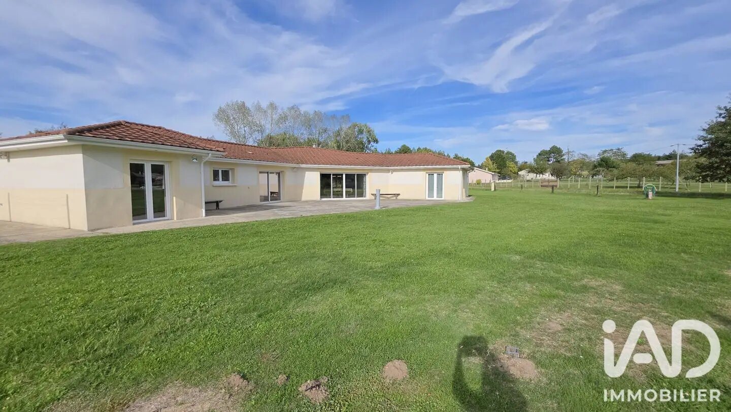 Maison à vendre, 205m², Donnezac