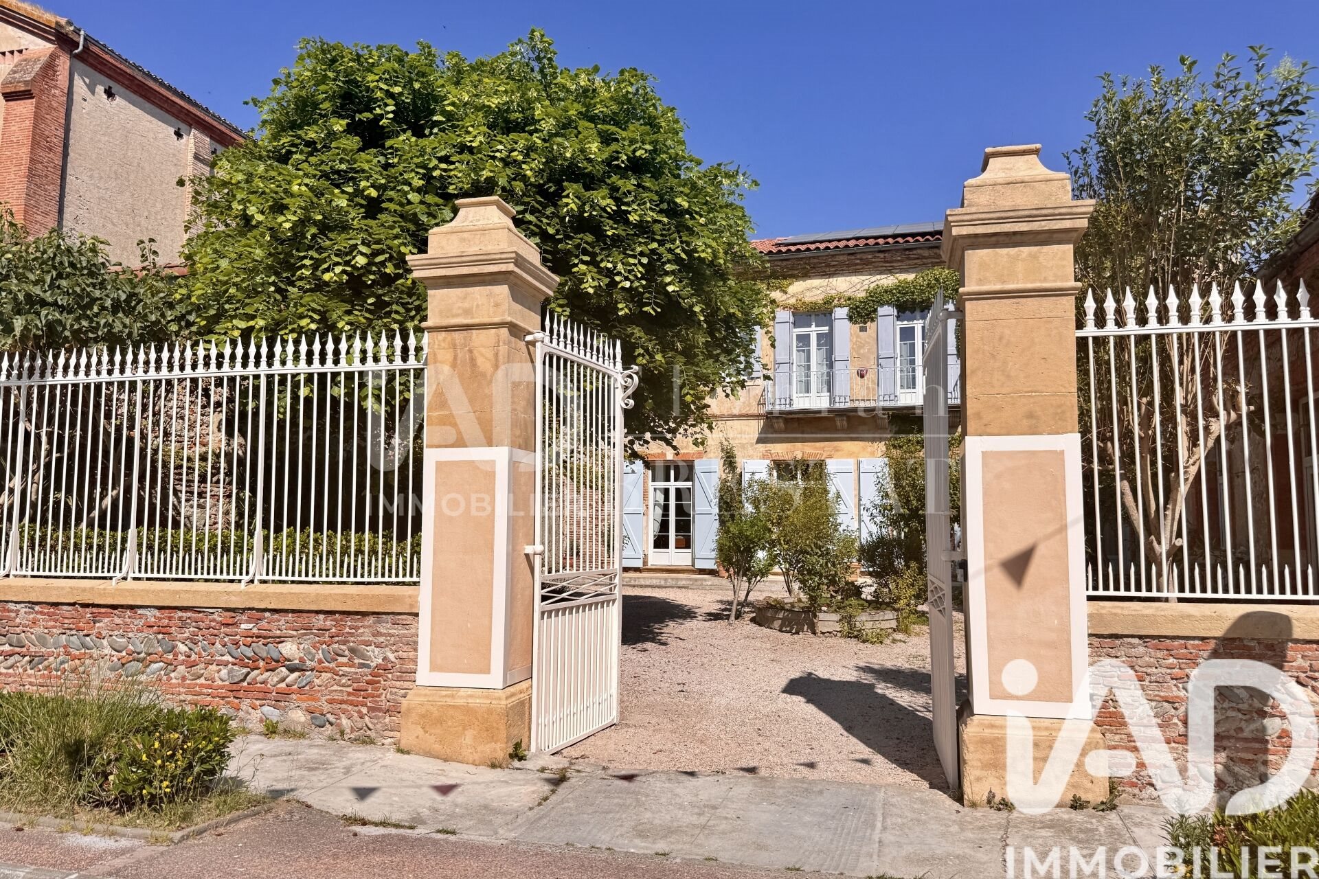 Maison à vendre, 314m², Saint-Julien-sur-Garonne