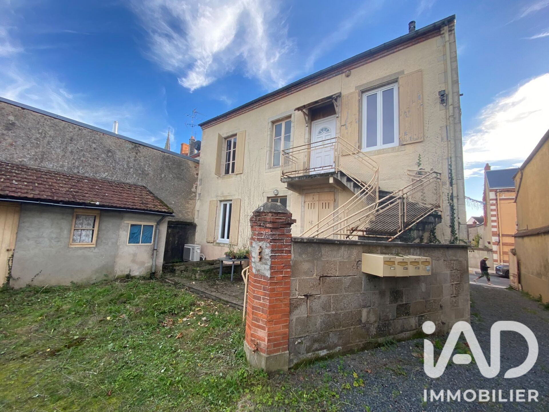 Maison à vendre, 200m², Bourbon-Lancy