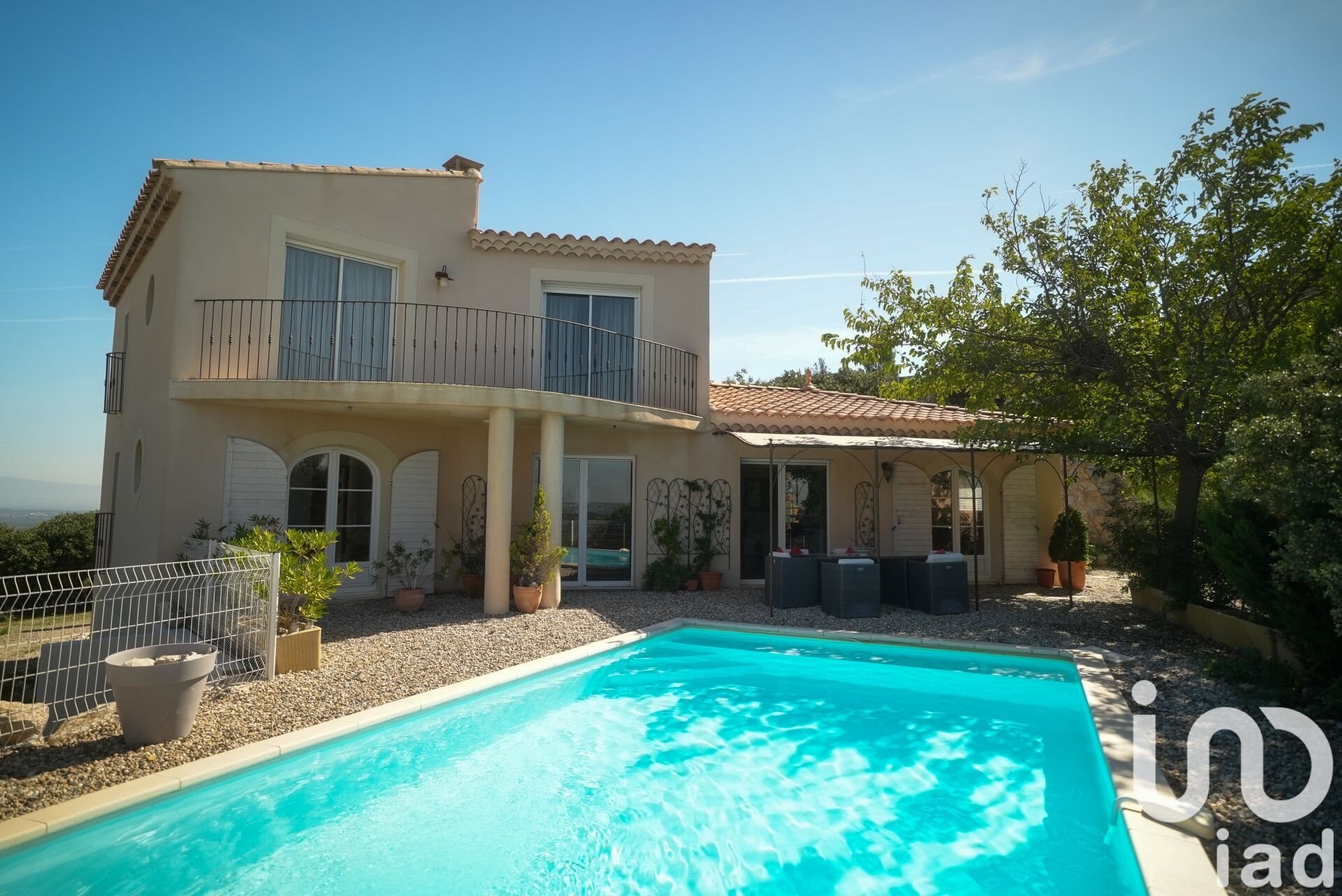 Maison à vendre, 159m², Villeneuve-lès-Avignon
