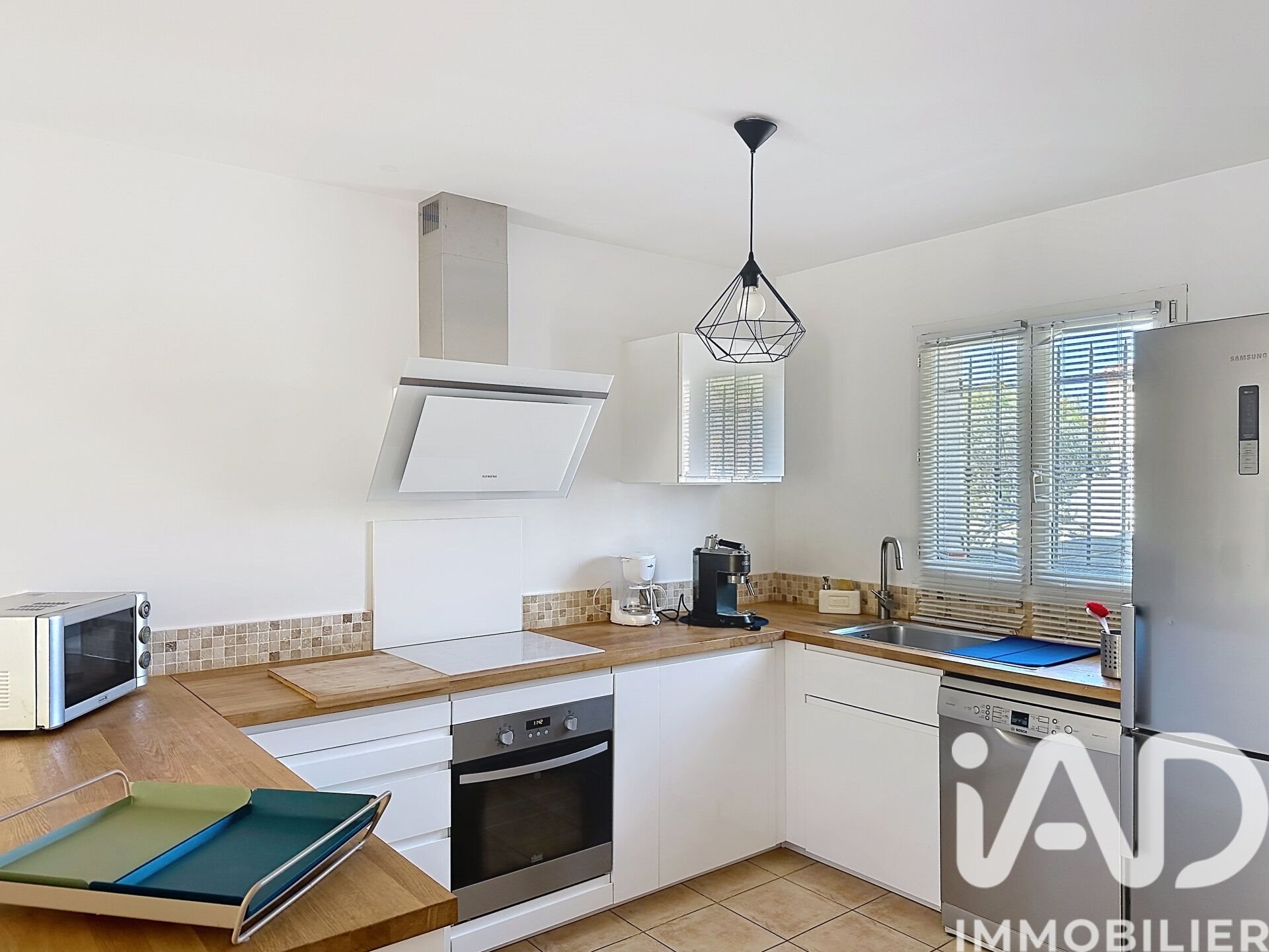 Maison à vendre, 84m², Entraigues-sur-la-Sorgue