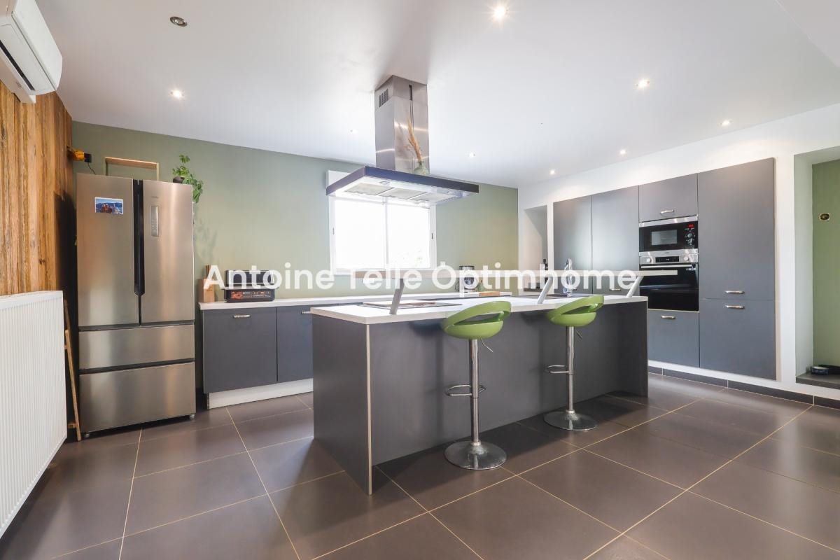 Maison à vendre, 190m², Catillon-sur-Sambre