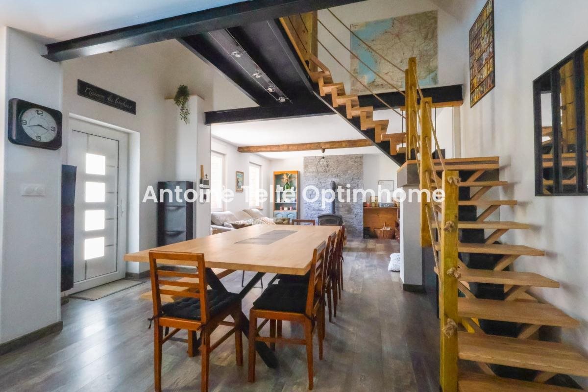 Maison à vendre, 142m², Solesmes