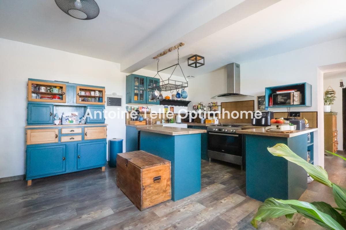 Maison à vendre, 142m², Solesmes