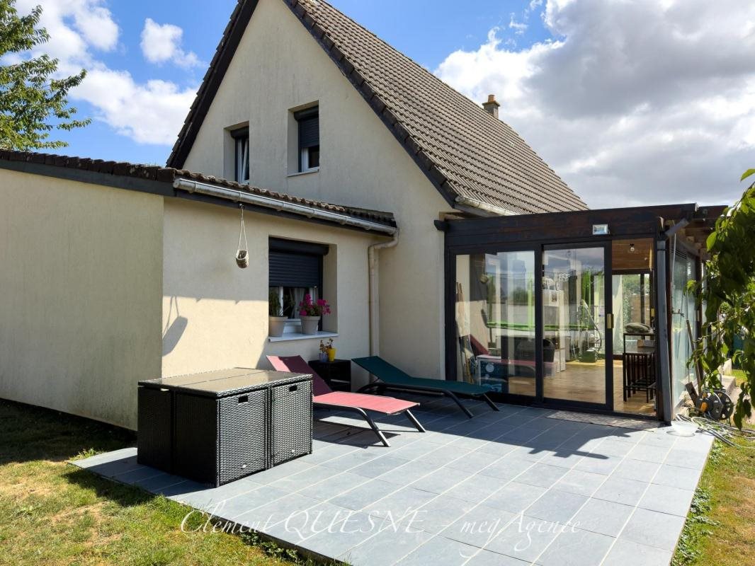 Maison à vendre, 125m², Sierville