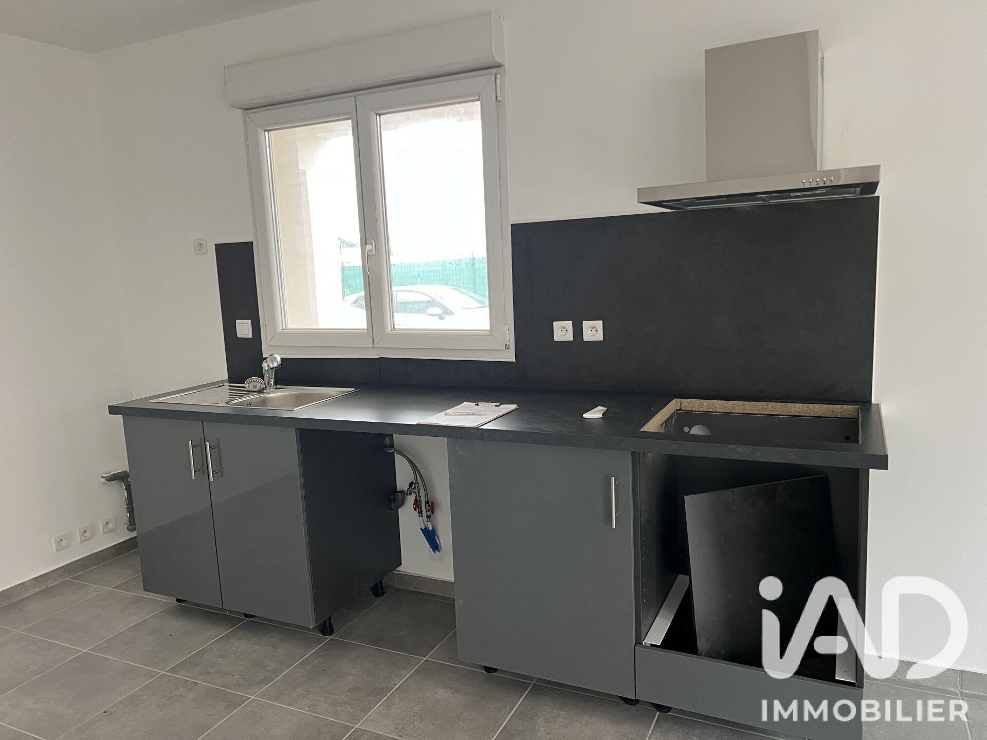 Appartement à louer, 80m², Oraison