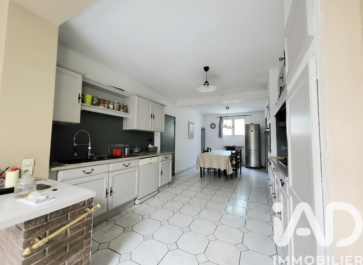 Maison à vendre, 244m², Saint-Just-Saint-Rambert