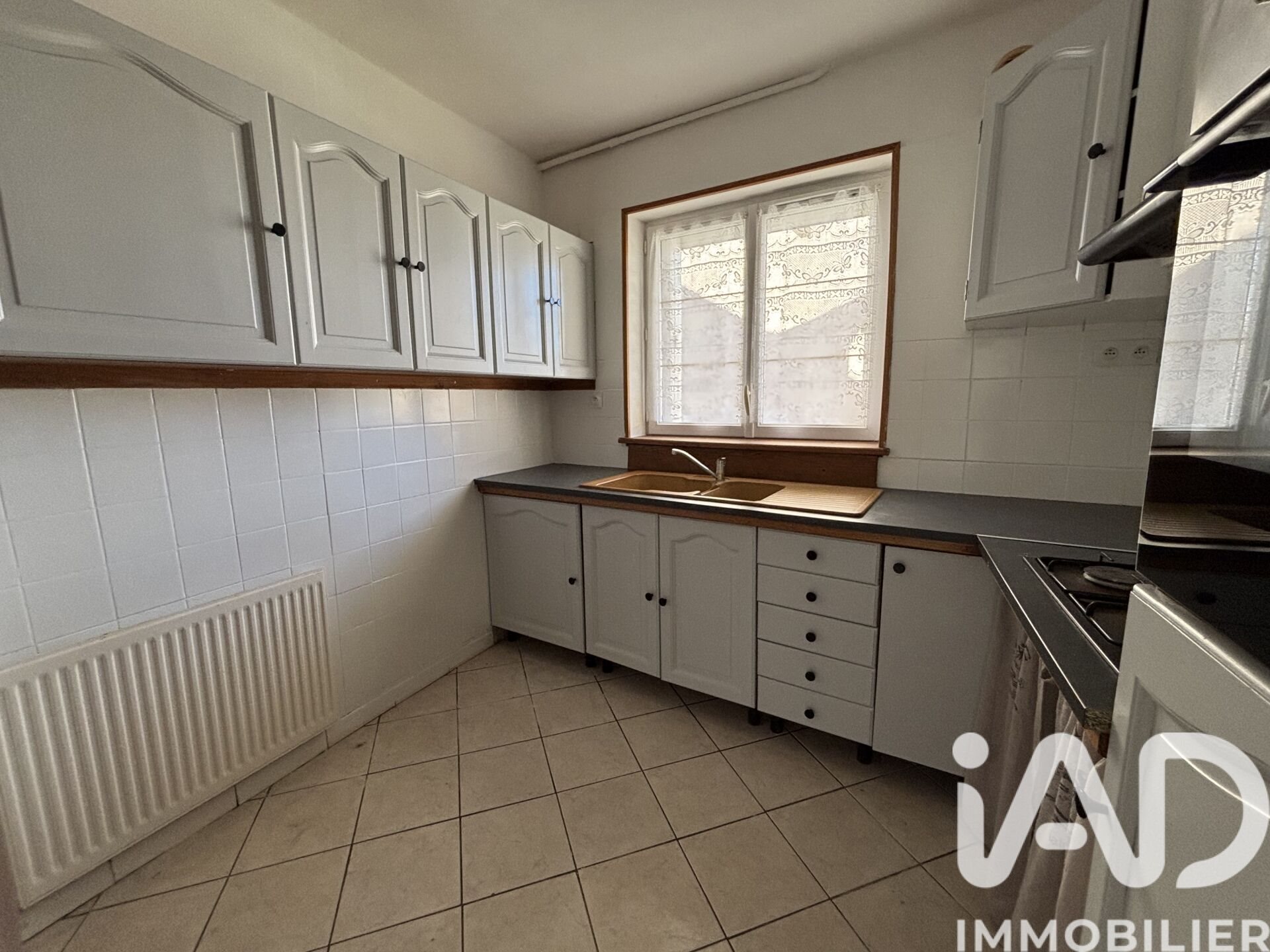 Maison à vendre, 120m², Tournon-Saint-Martin