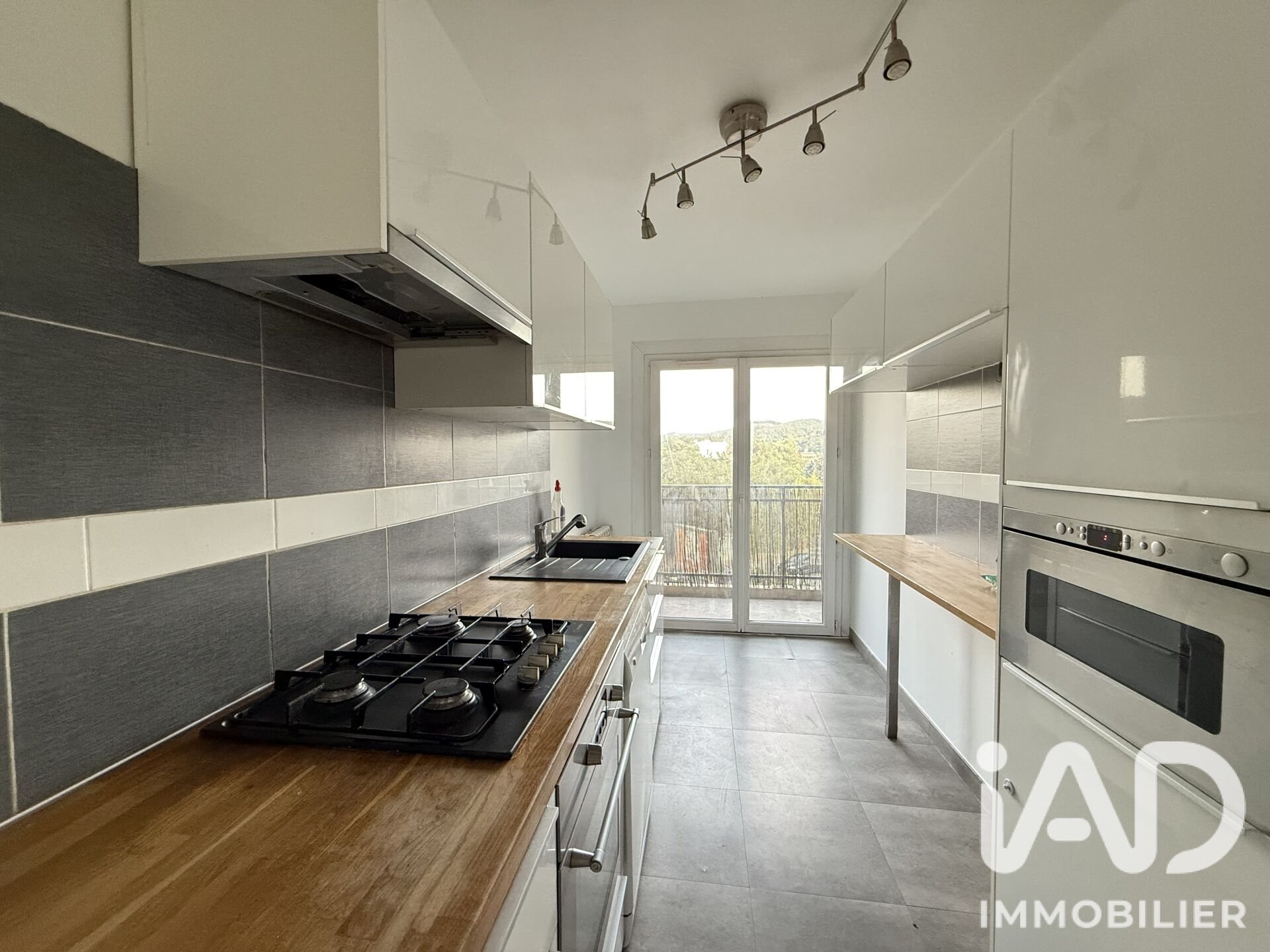 Appartement à louer, 52m², Aix-en-Provence