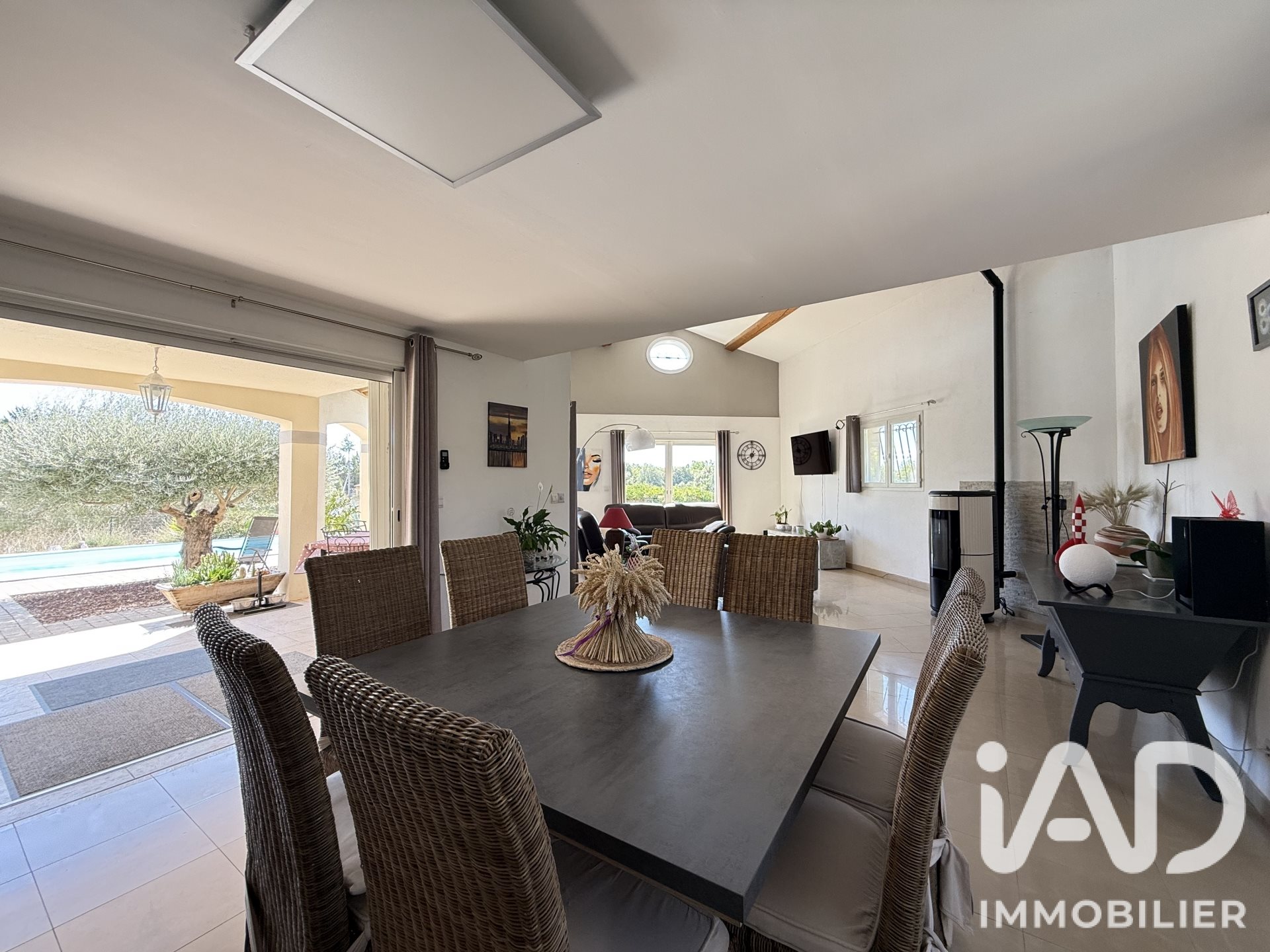 Maison à vendre, 137m², Régusse