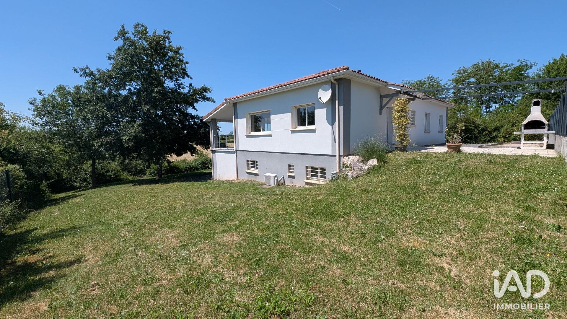 Maison à vendre, 110m², Saint-Pierre-Lafeuille
