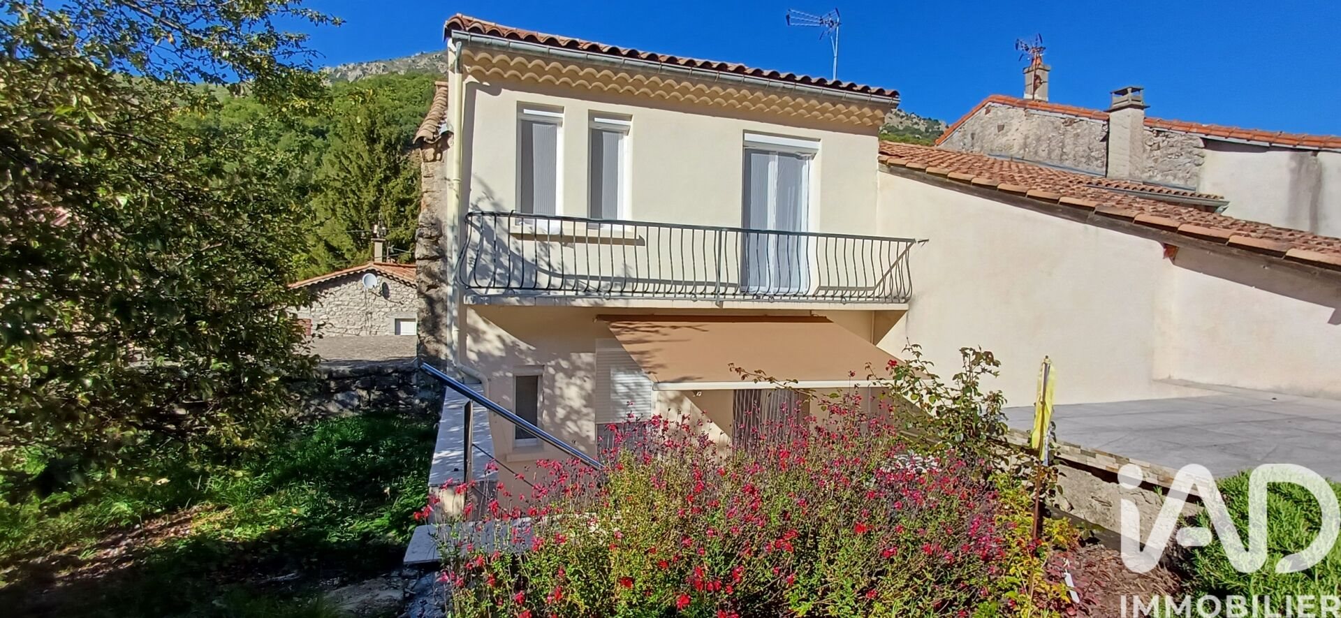 Maison à vendre, 76m², Mayres