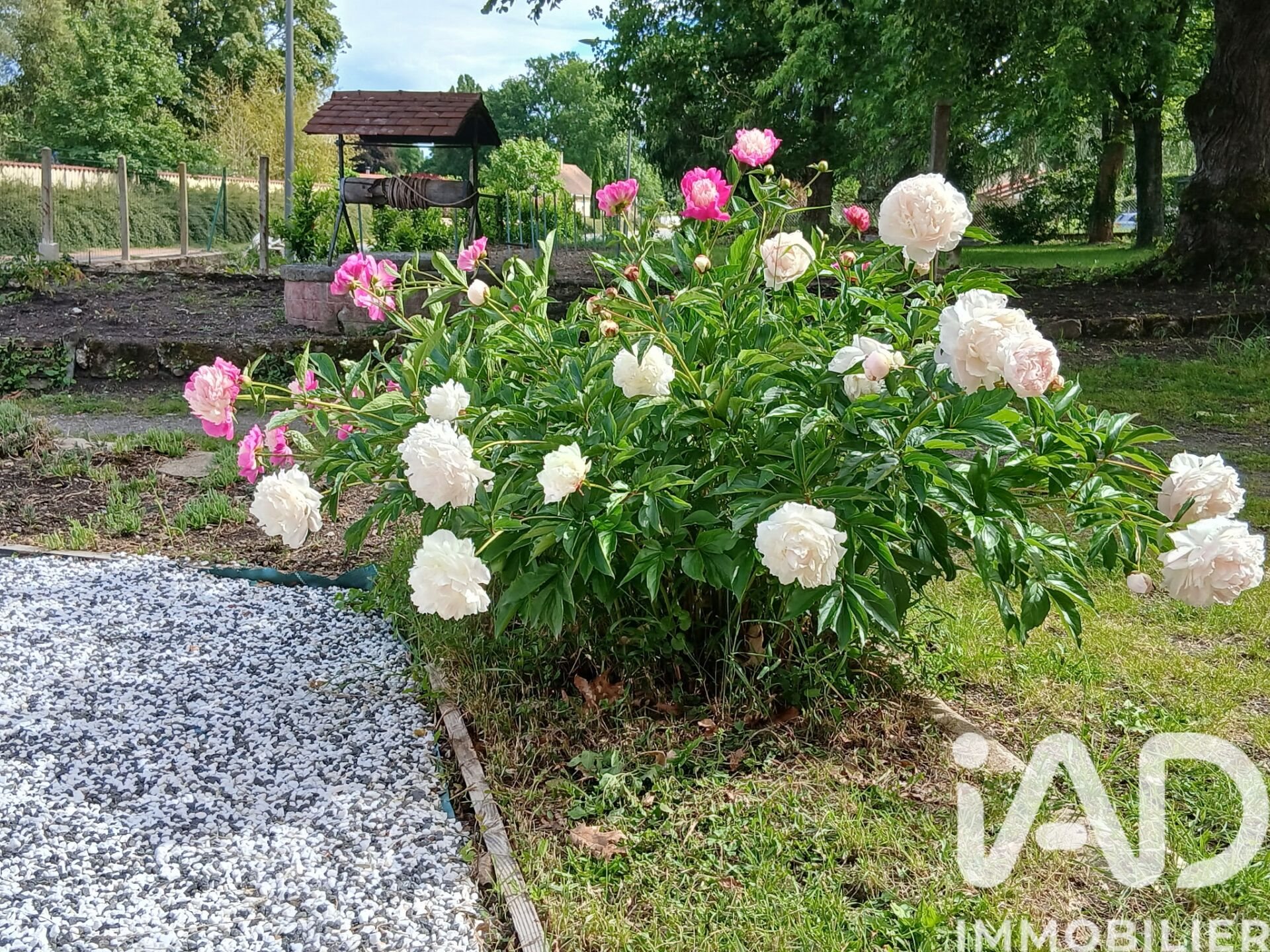 Maison à vendre, 177m², Saint-Priest-Bramefant