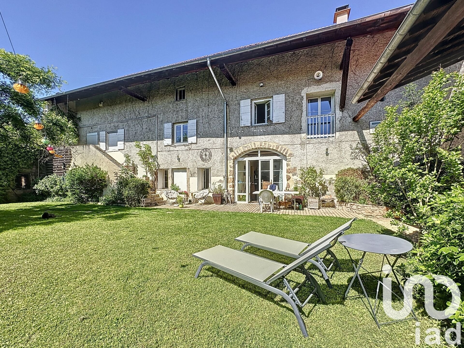 Maison à vendre, 480m², Saint-Genis-les-Ollières