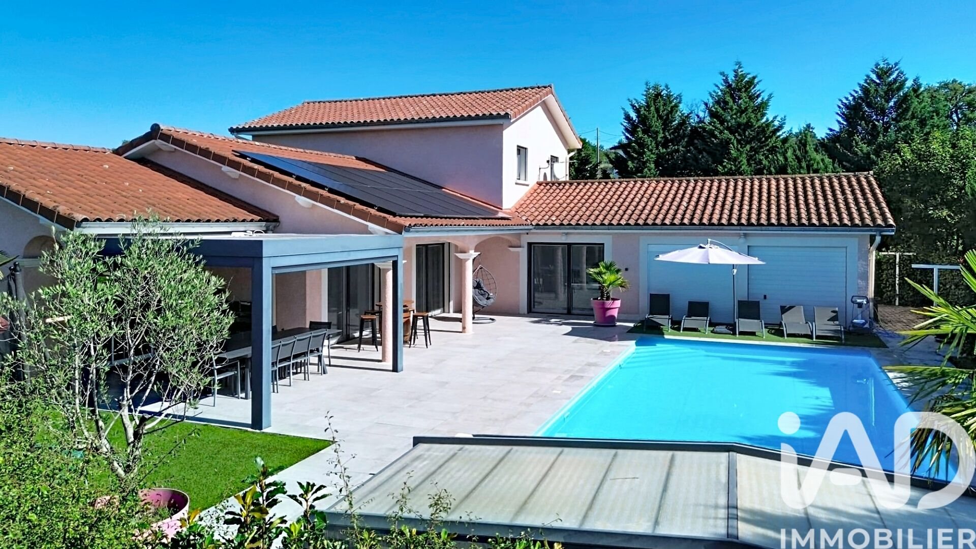 Maison à vendre, 236m², Feurs