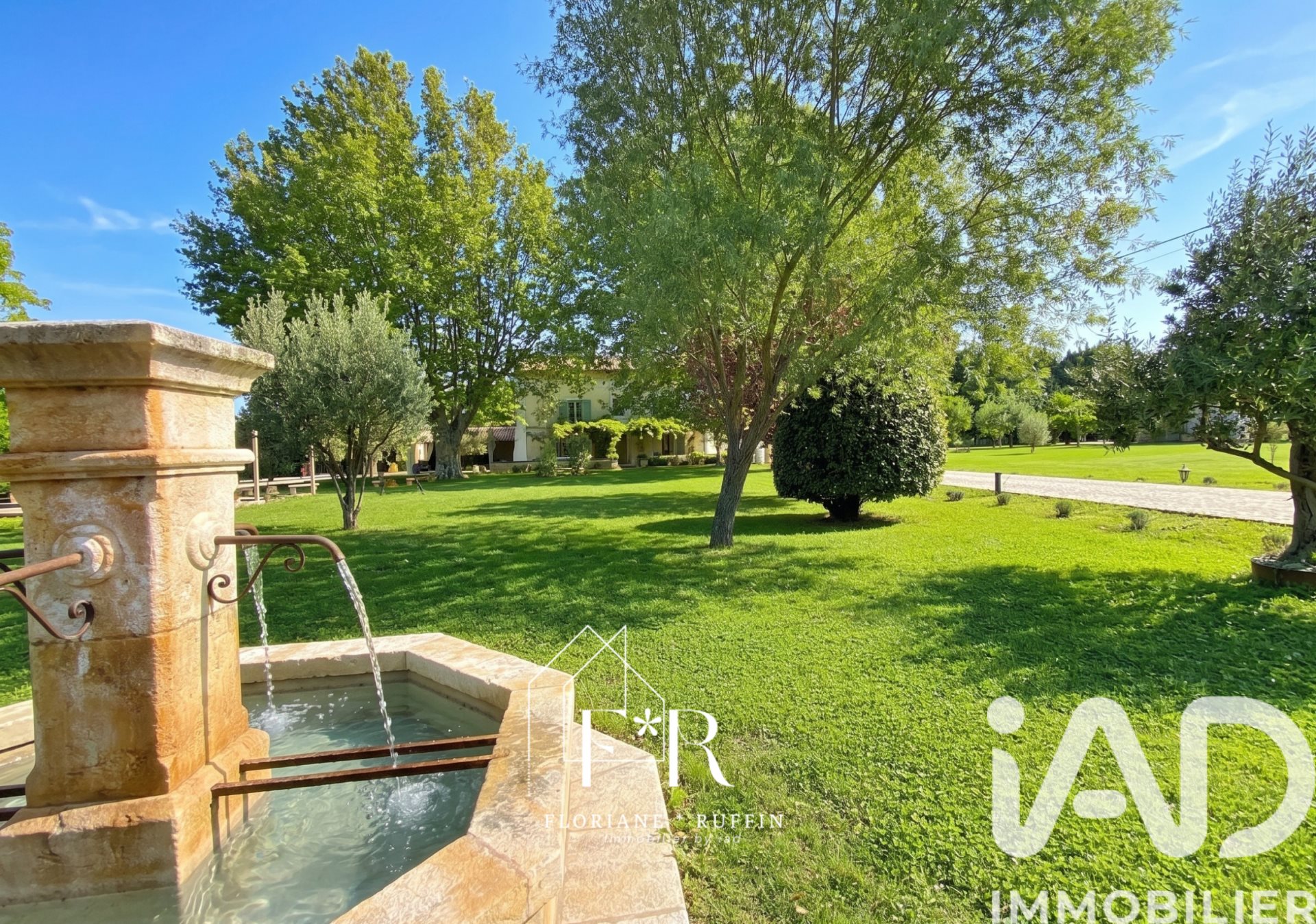 Maison à vendre, 303m², Pernes-les-Fontaines