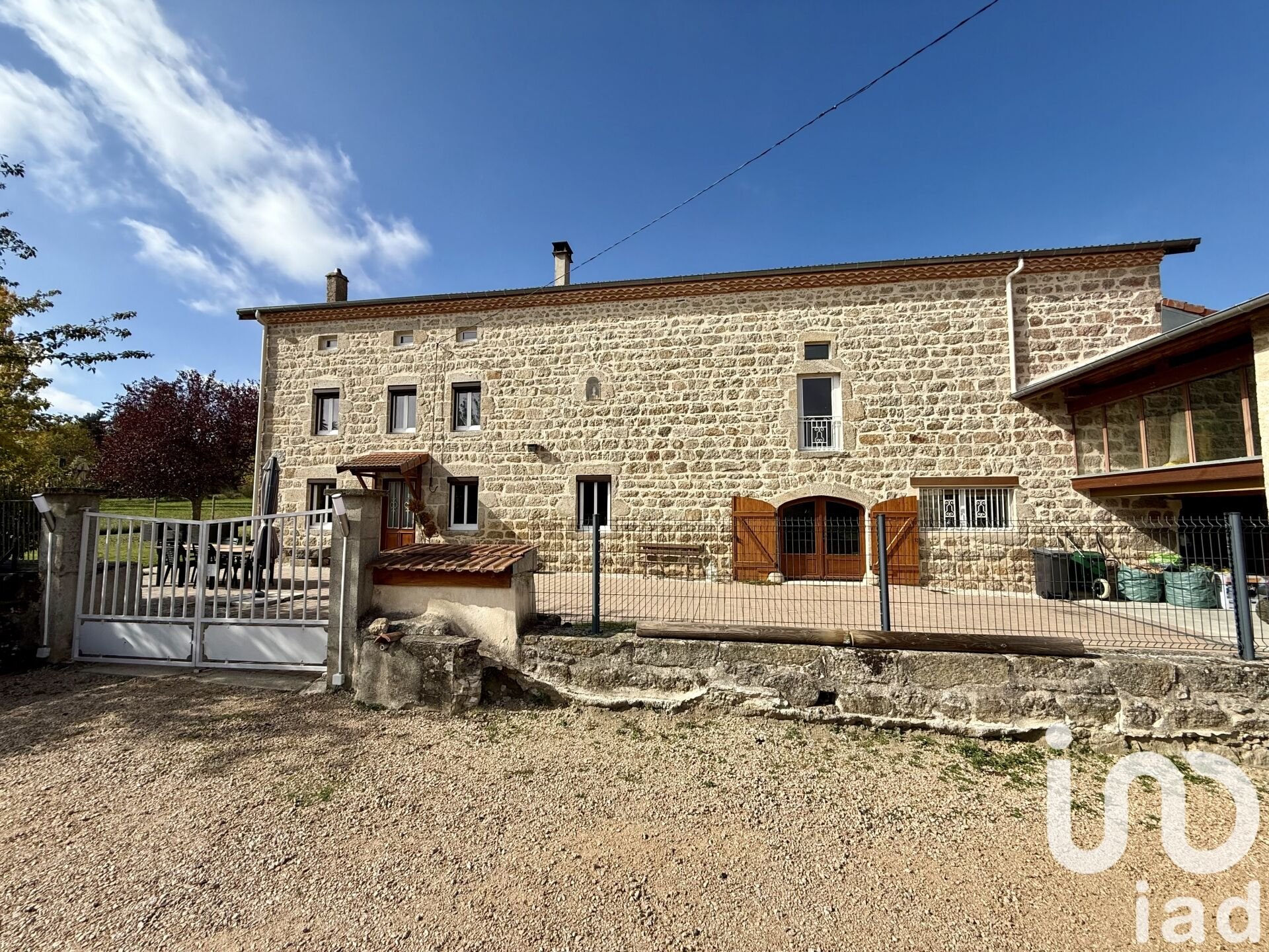 Maison à vendre, 143m², Usson-en-Forez