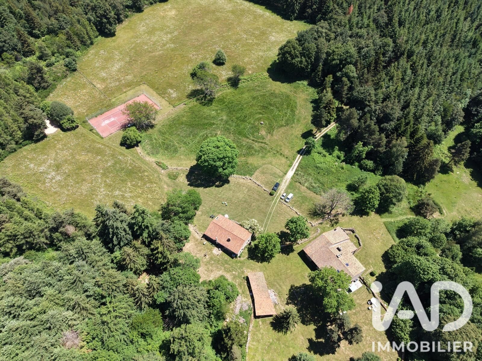 Maison à vendre, 430m², Saint-Bonnet-le-Château