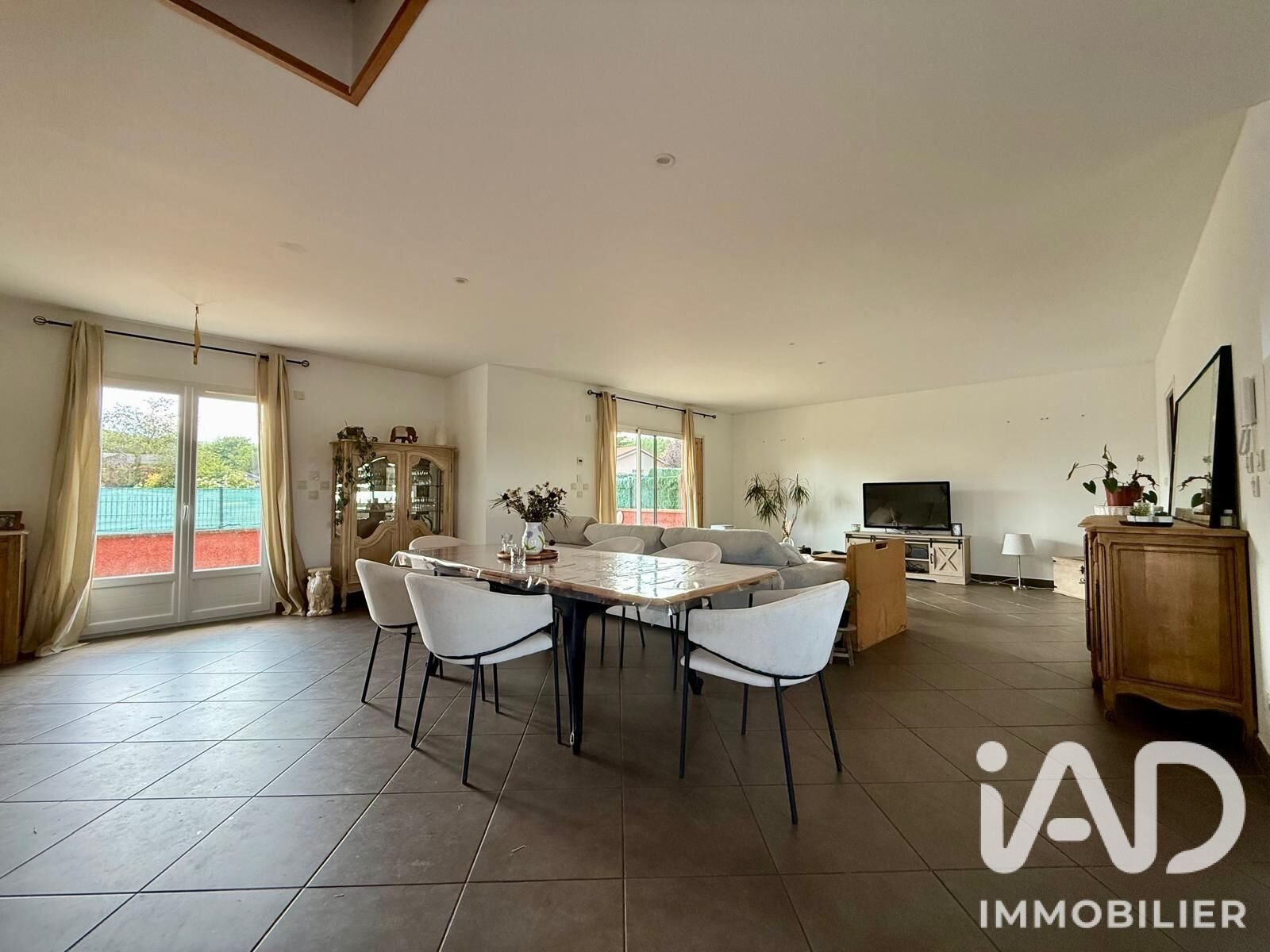 Maison à vendre, 160m², Saint-Marcellin-en-Forez