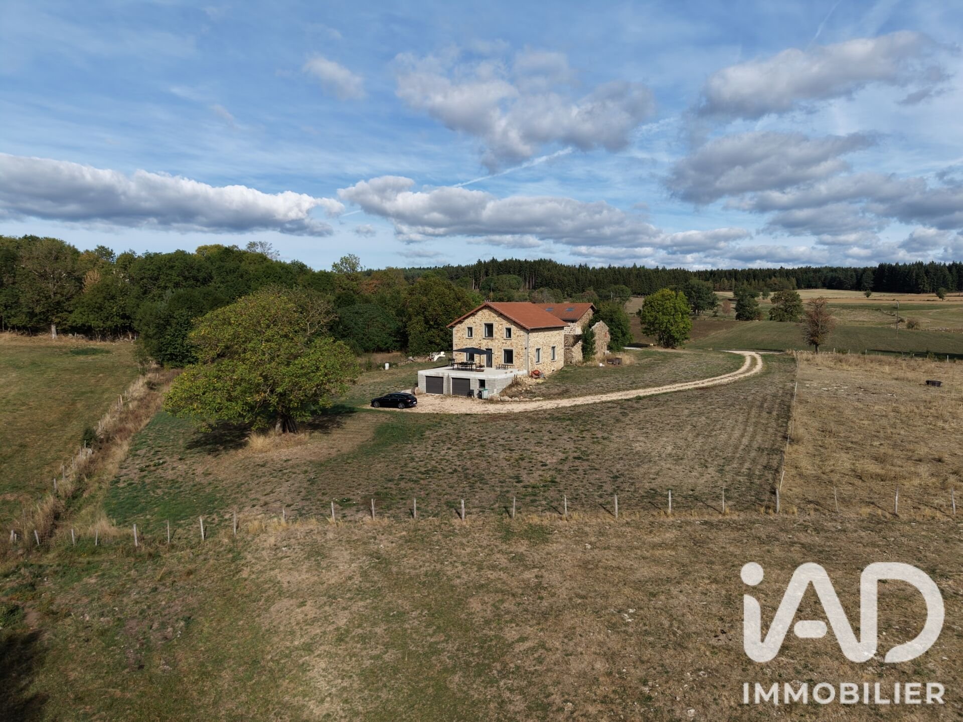 Maison à vendre, 140m², Usson-en-Forez