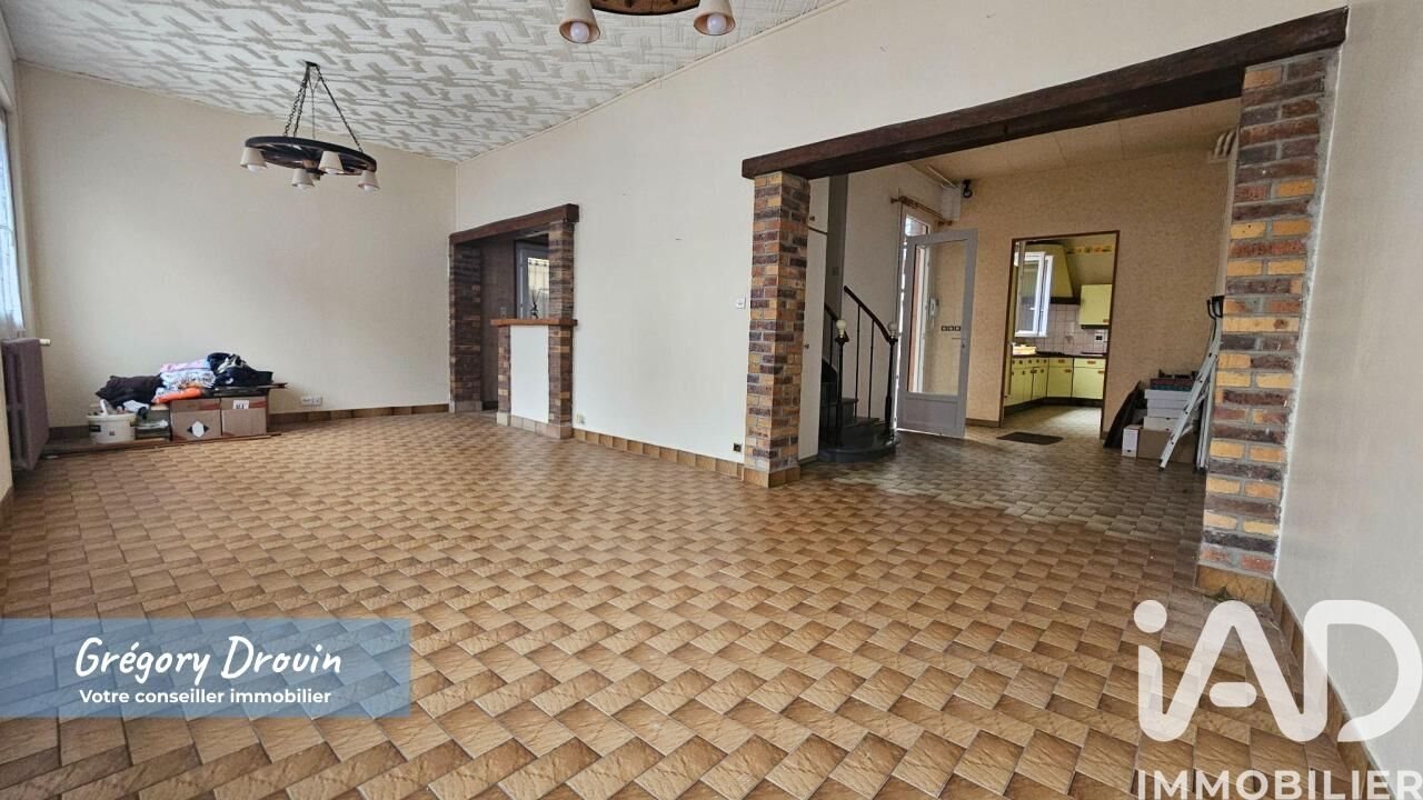 Maison à vendre, 162m², Tousson