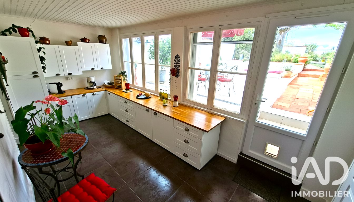 Maison à vendre, 150m², Lavit