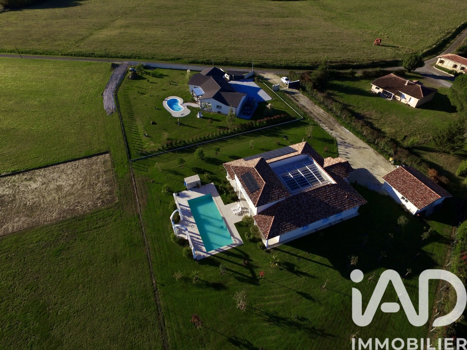 Maison à vendre, 246m², Toujouse