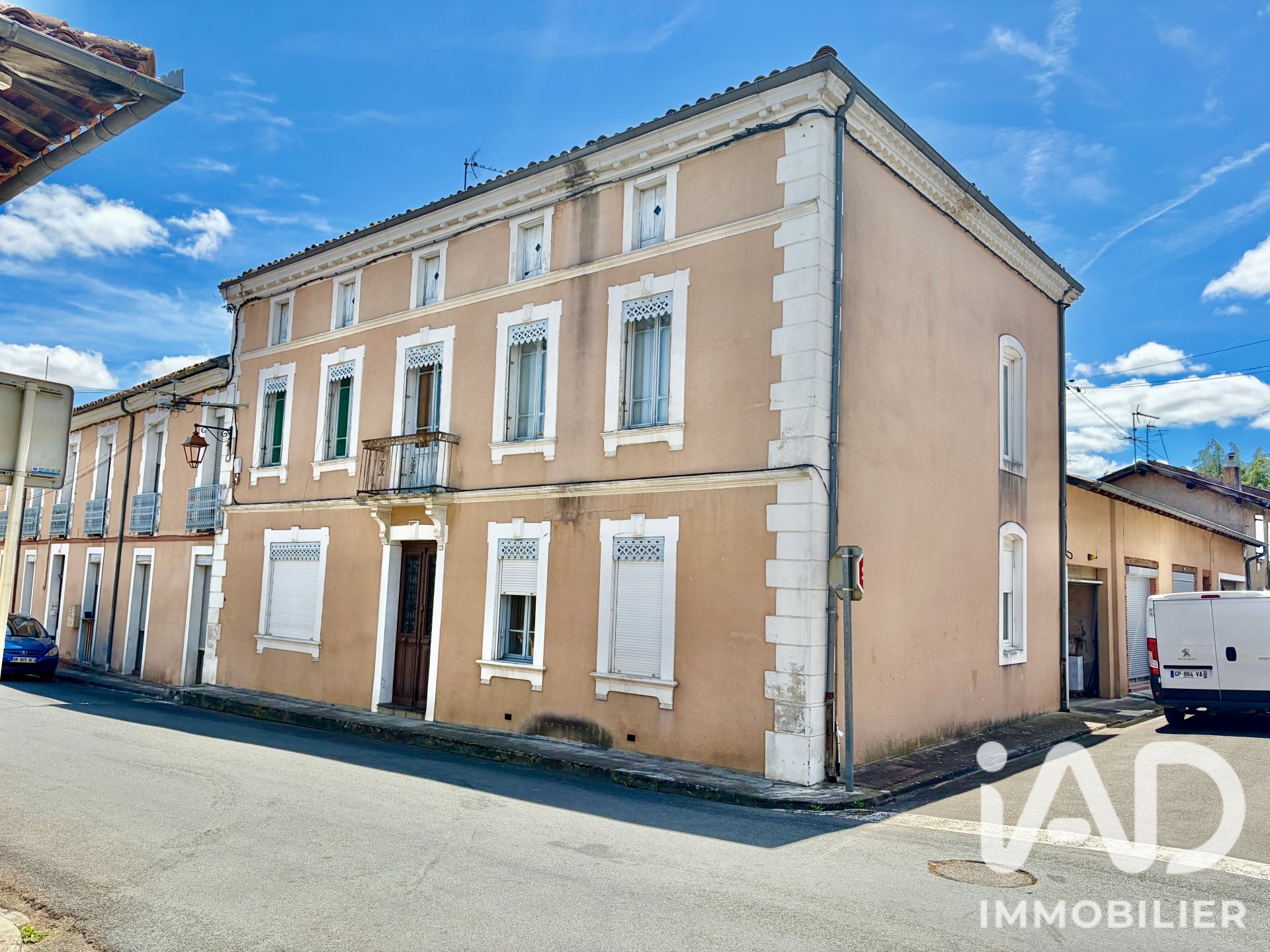 Maison à vendre, 669m², L'Isle-en-Dodon