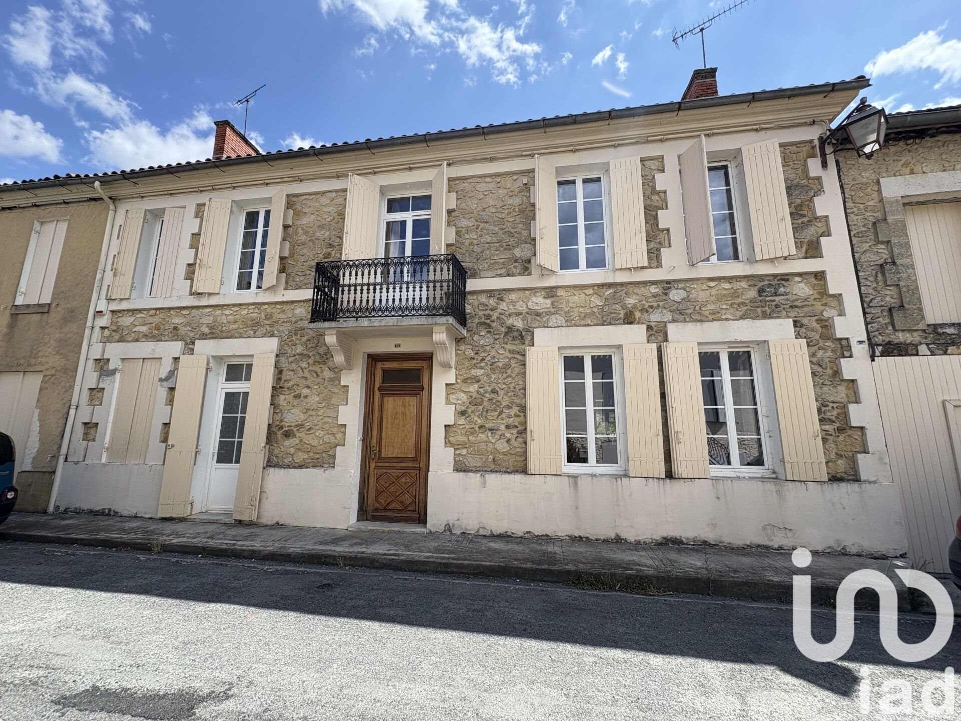Maison à vendre, 330m², Villefranche-de-Lonchat