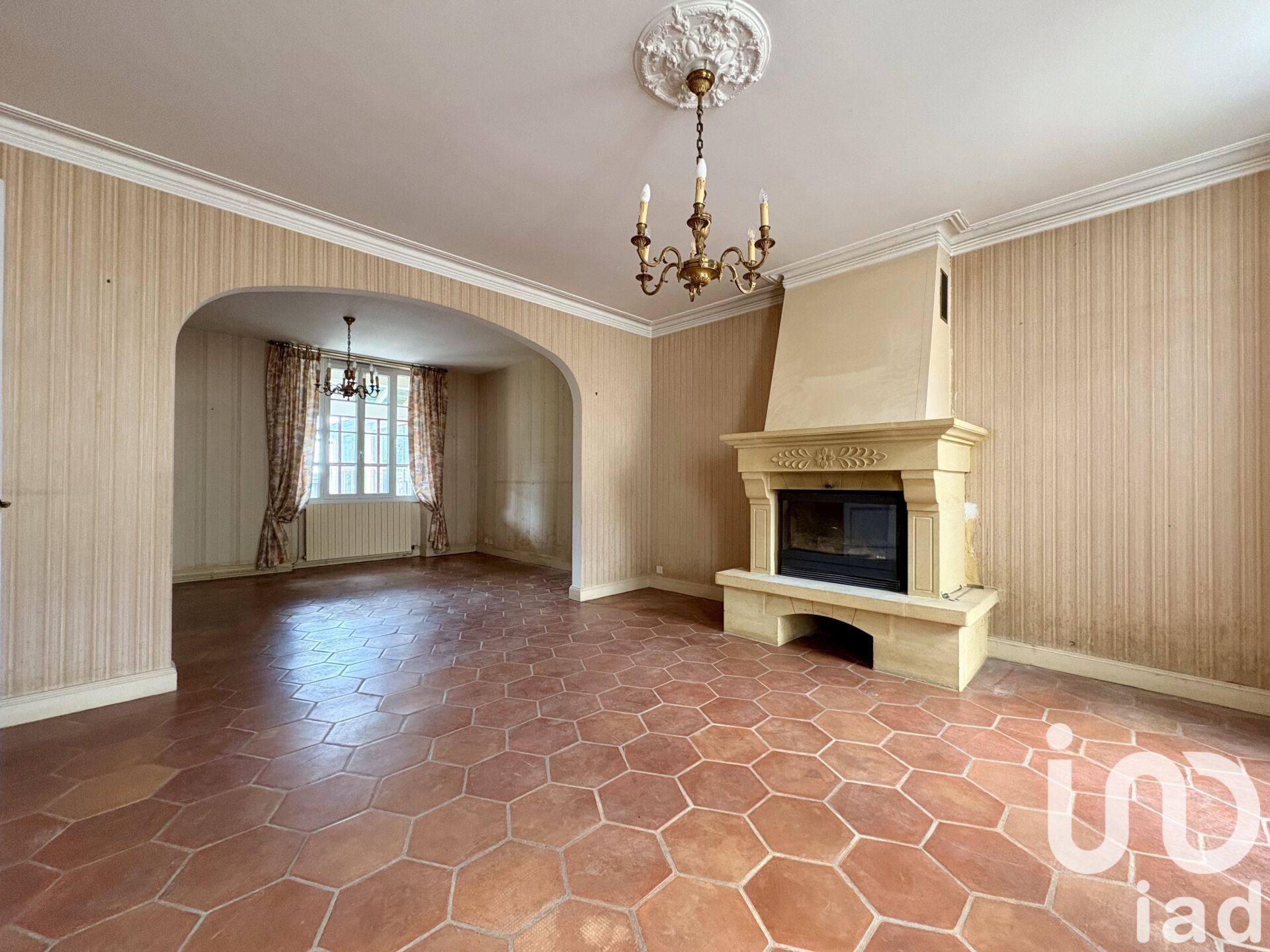Maison à vendre, 330m², Villefranche-de-Lonchat