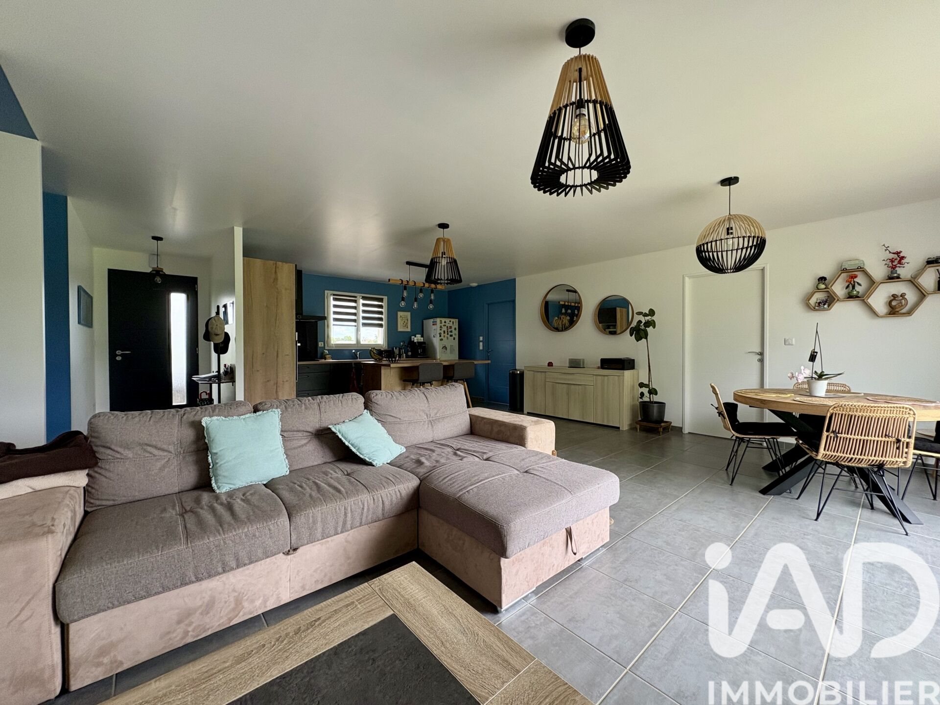 Maison à vendre, 111m², Saint-Pierre-d'Eyraud