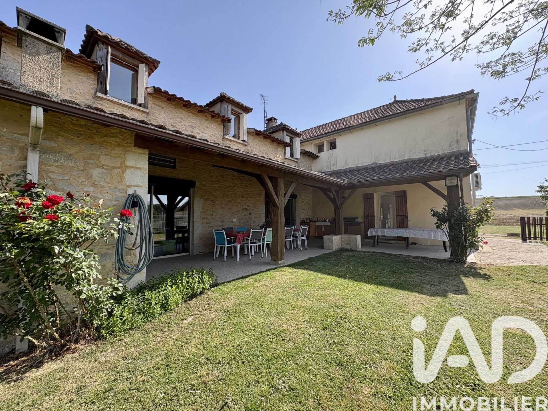 Maison à vendre, 336m², Saint-Méard-de-Gurçon