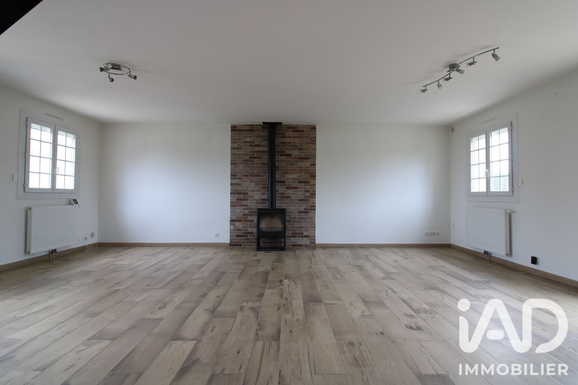 Maison à vendre, 142m², Orvilliers
