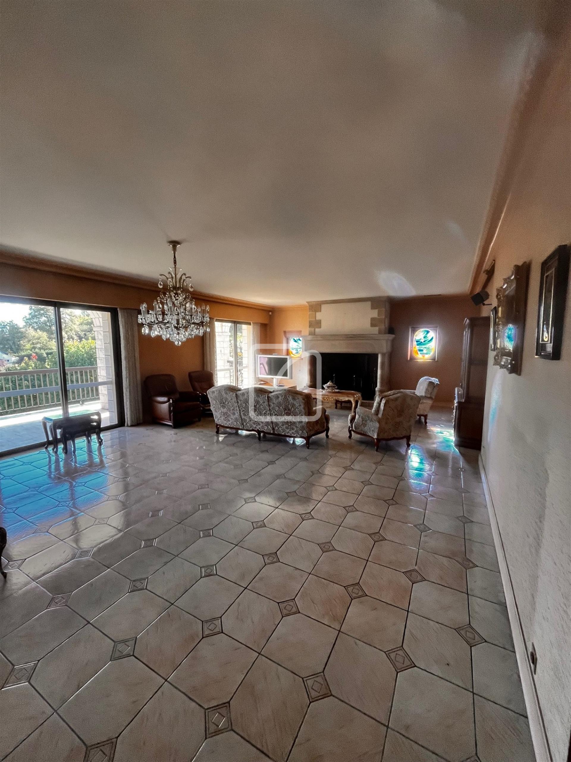 Maison à vendre, 290m², Objat