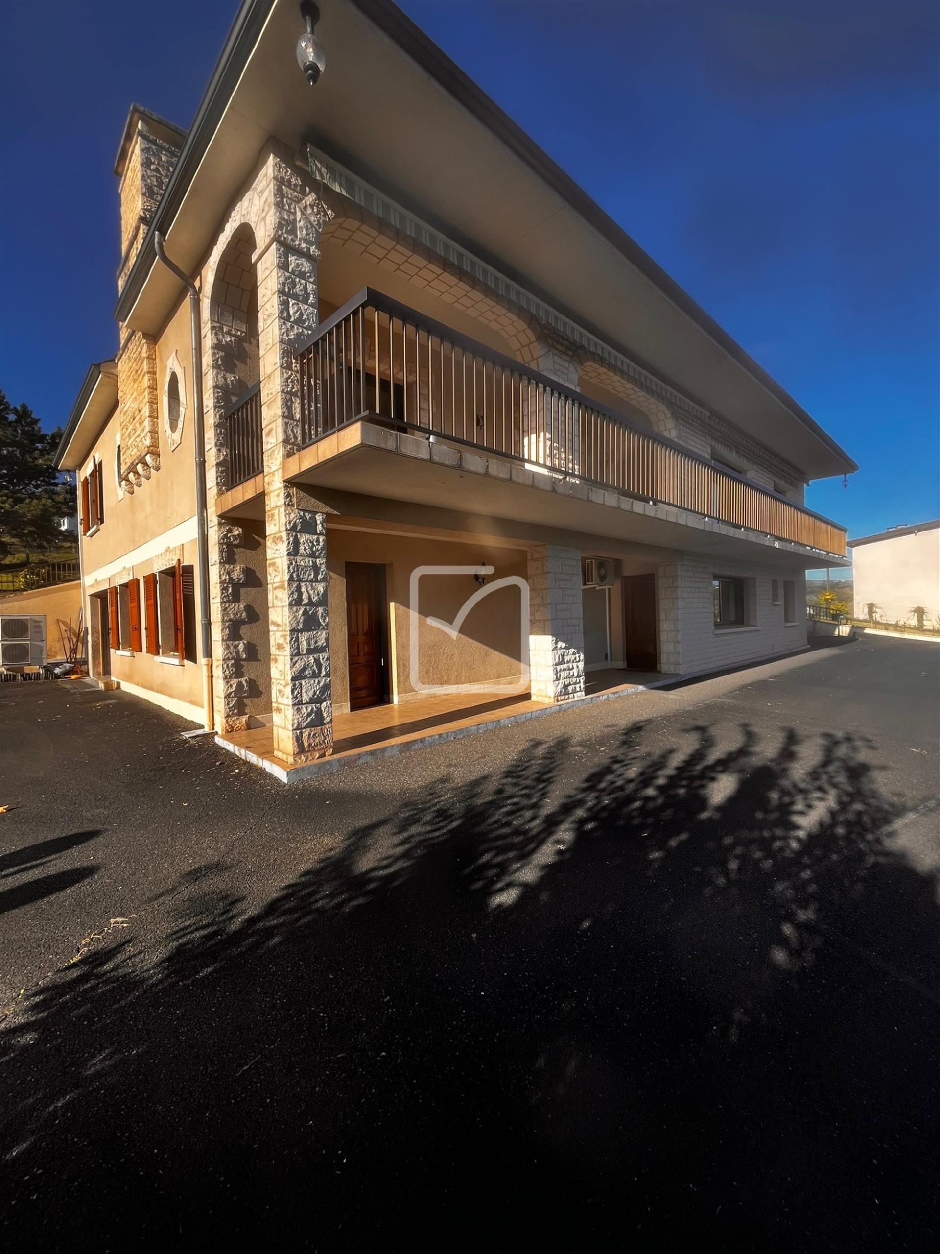 Maison à vendre, 290m², Objat