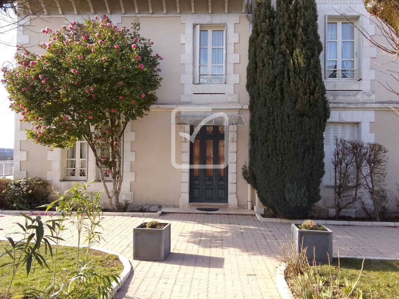 Maison à vendre, 250m², Objat
