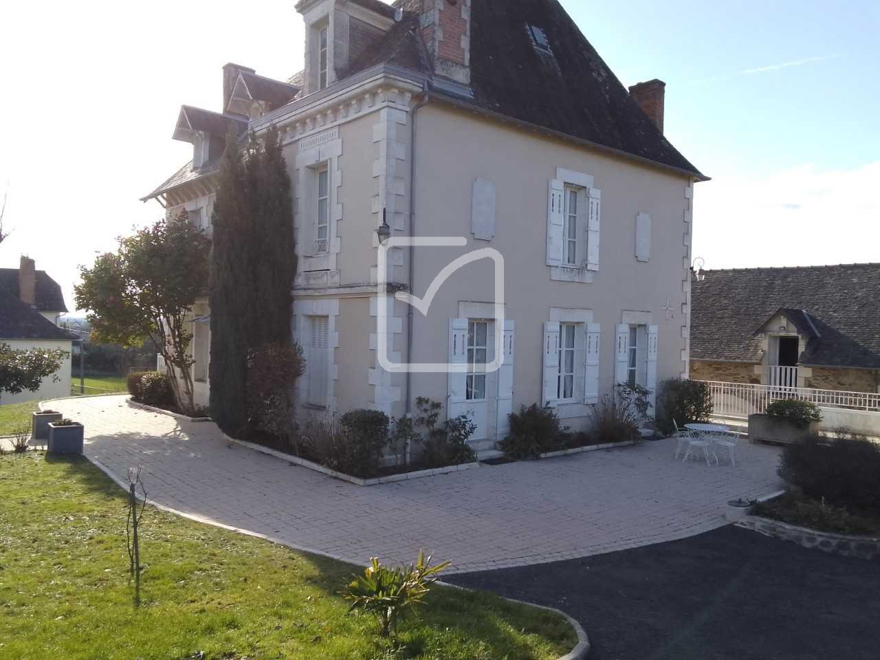 Maison à vendre, 250m², Objat