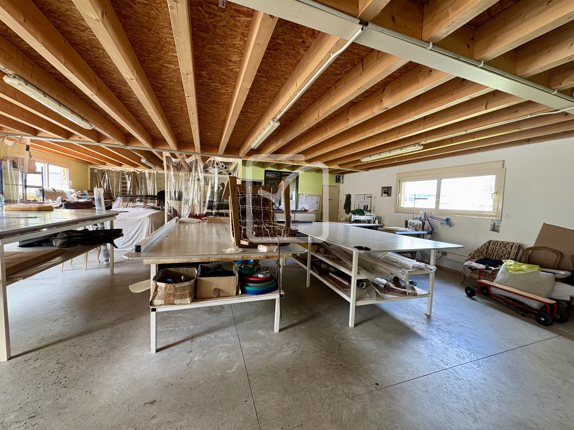Maison à vendre, 340m², Terrasson-Lavilledieu