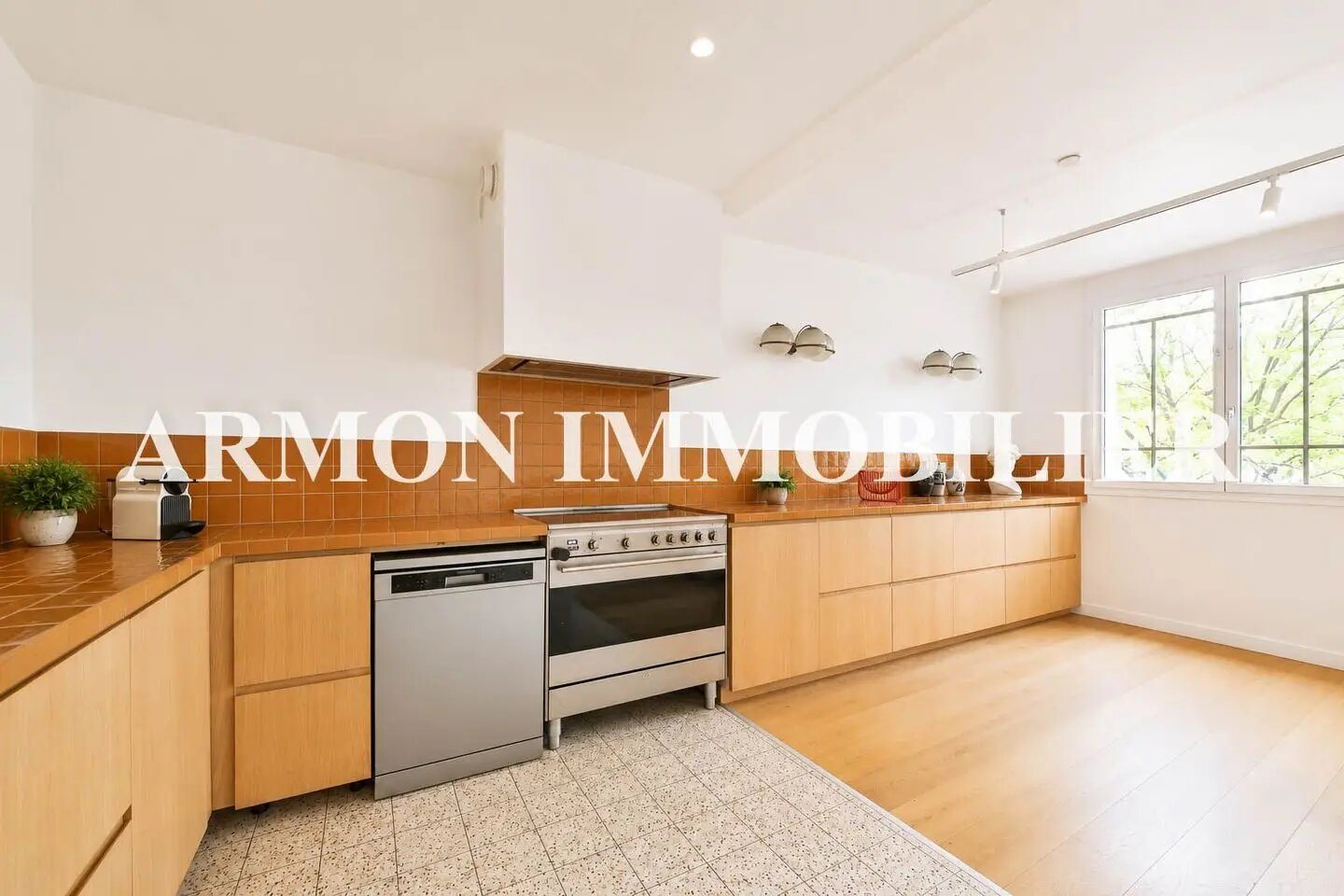 Appartement à louer, 100m², Paris 19ème