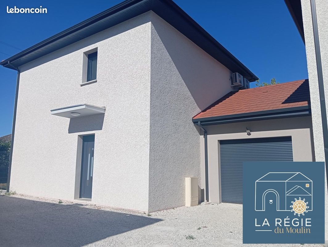 Maison à louer, 102m², La Bâtie-Montgascon