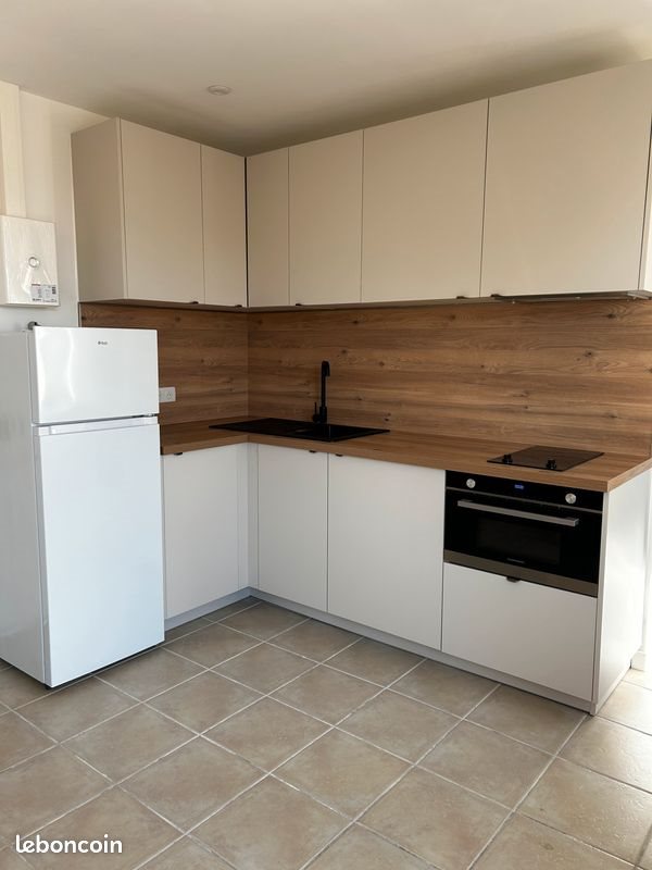 Appartement à louer, 22m², Ajaccio