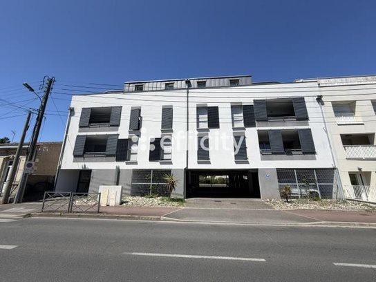 Appartement à vendre, 65m², Saint-Médard-en-Jalles