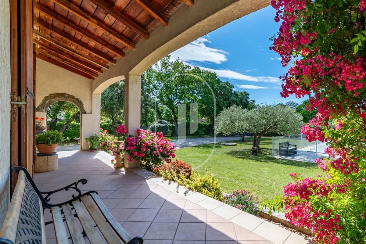 Maison à vendre, 138m², Saint-Quentin-la-Poterie