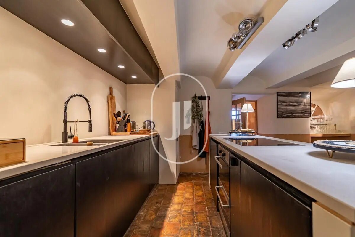 Maison à vendre, 224m², Fons-sur-Lussan