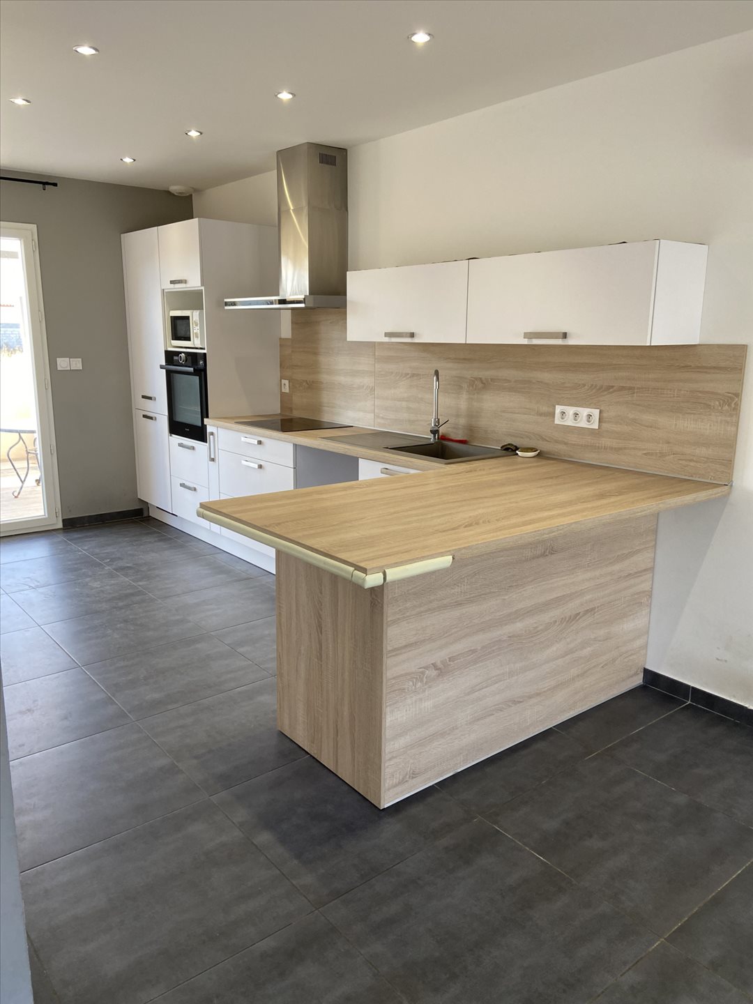 Maison à louer, 65m², Pia