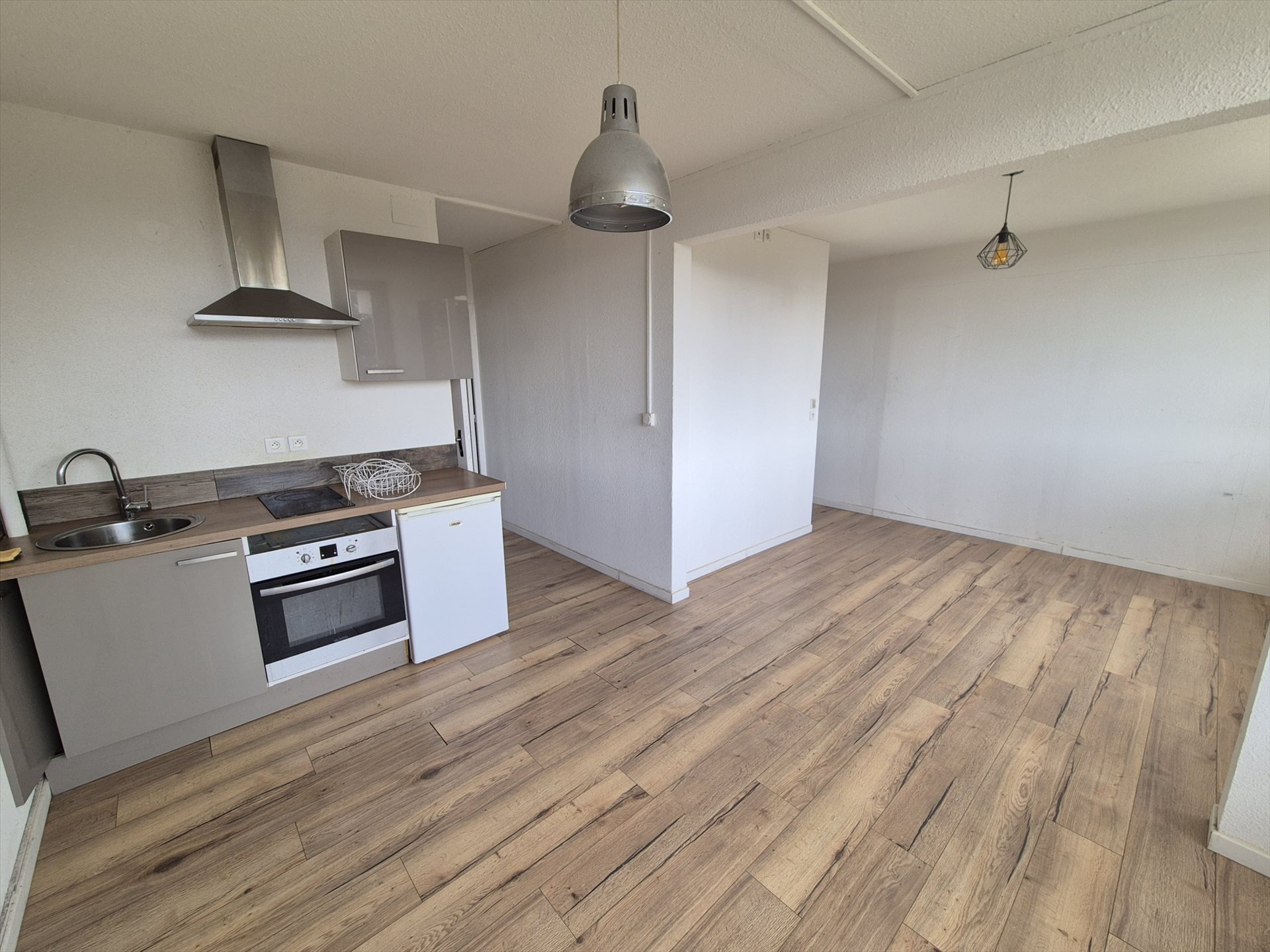 Appartement à louer, 37m², Egat