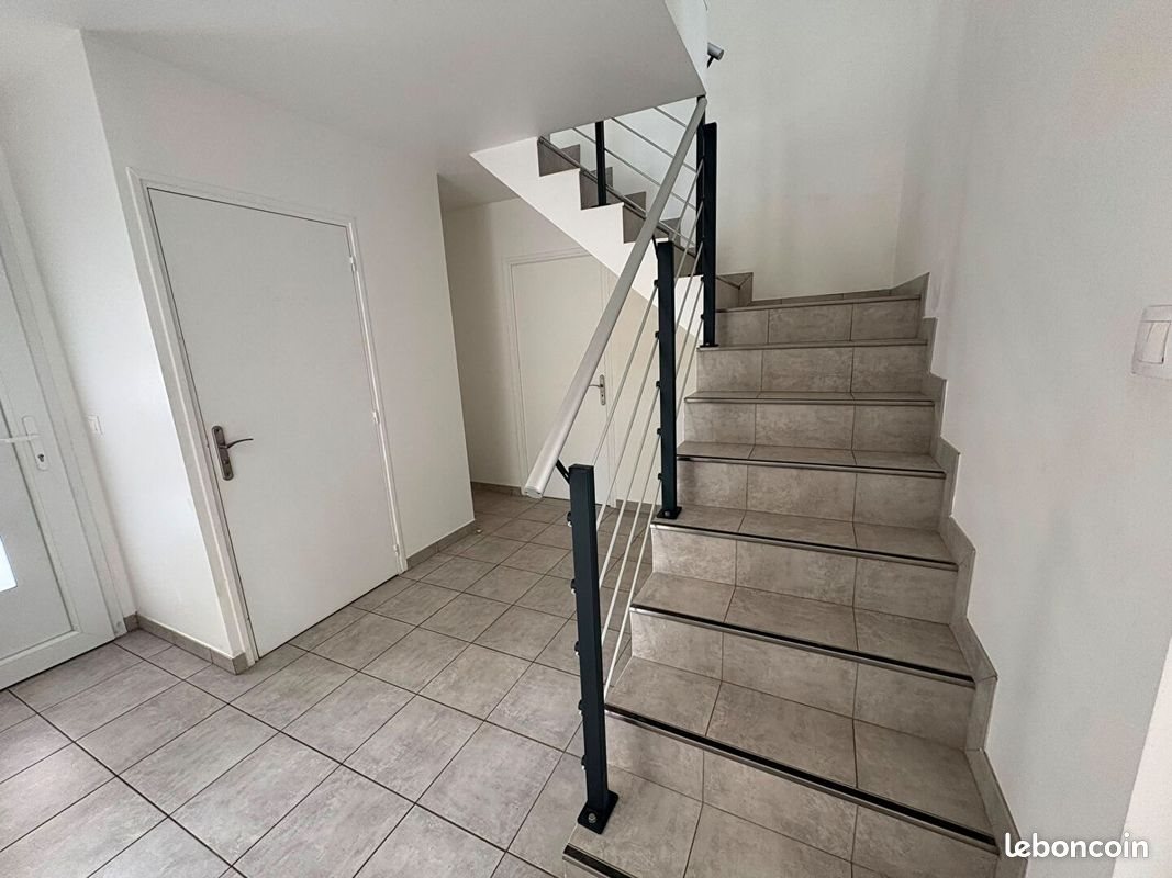 Maison à louer, 106m², Evreux