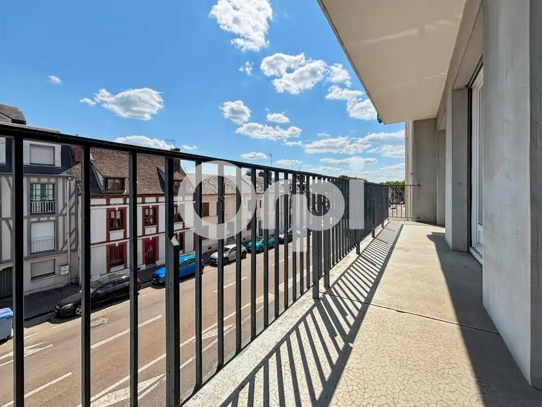 Appartement à louer, 75m², Evreux